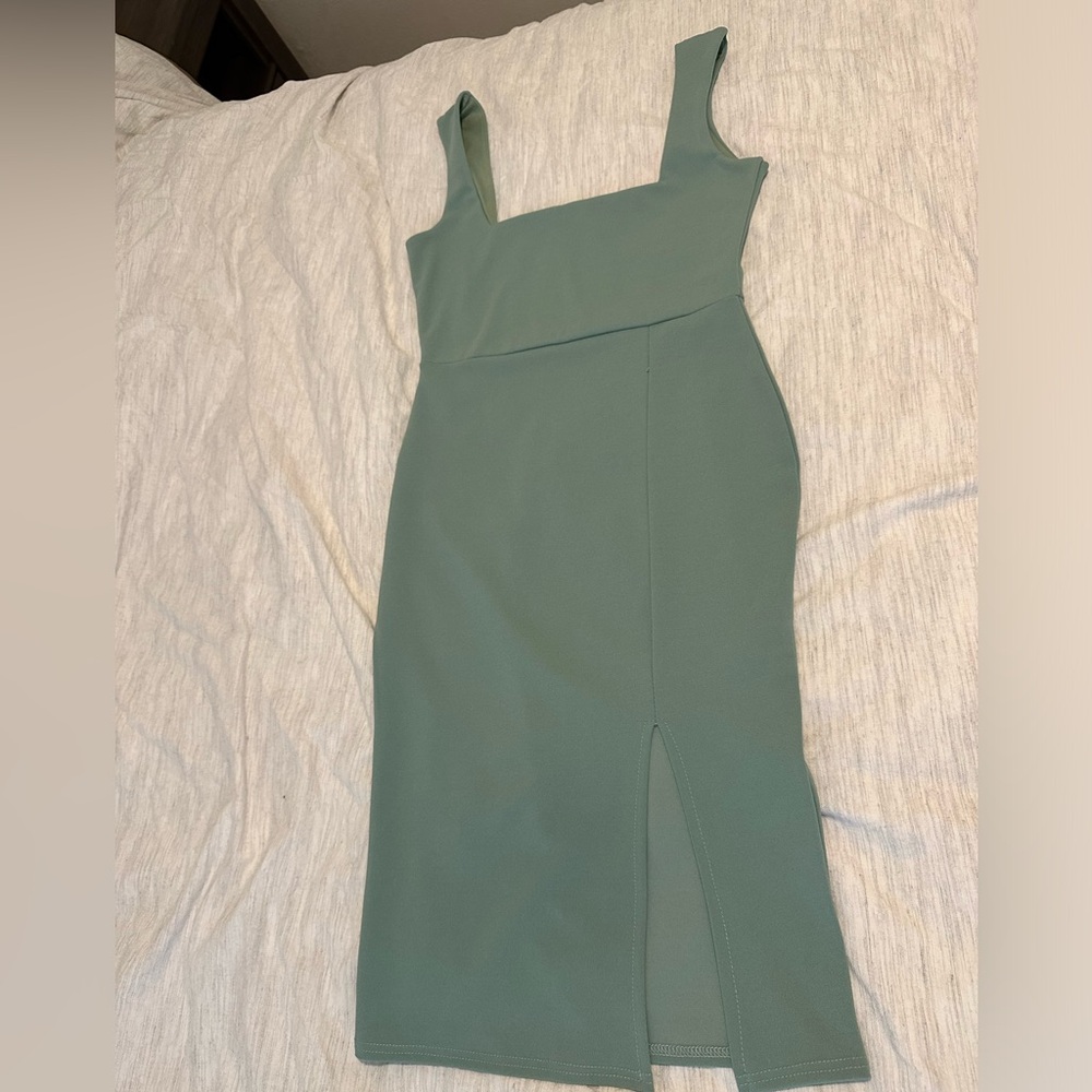 Square neck dress